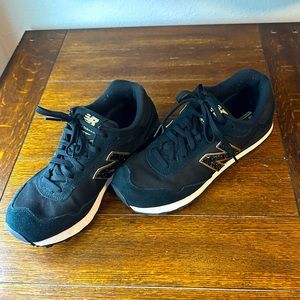 New Balance Black and Gold - size 9.5